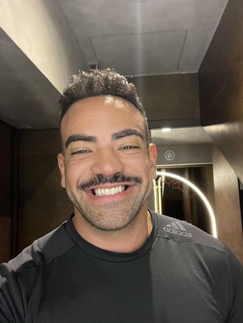 Massage Therapy <i>by Arturo</i>