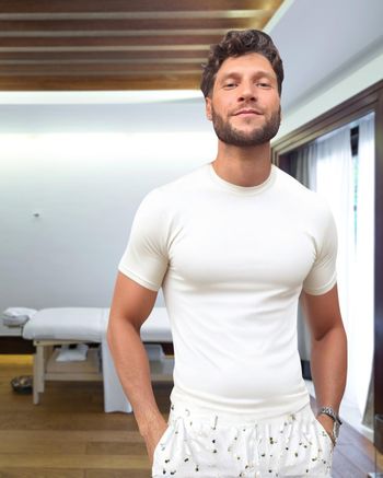 Revitalizing Touch <i>by Alex</i>