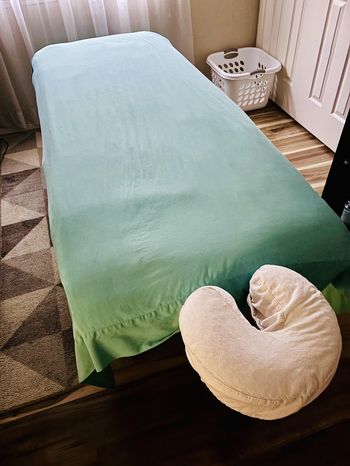 Expert Massage <i>by Reggie</i>