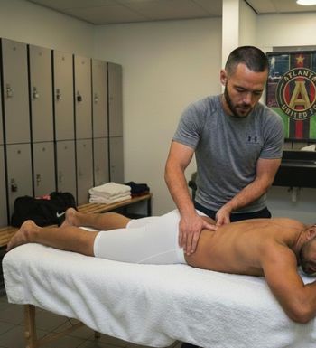 Sports Massage <i>by William</i>