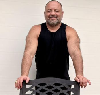 Stress Relief <i>by Mario</i>