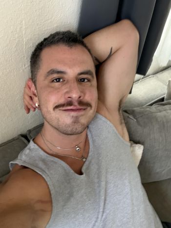 Expert Massage <i>by Art</i>