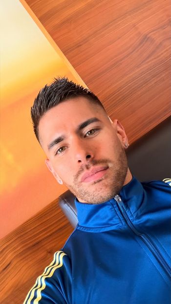 The Art of Touch <i>by Kevin</i>