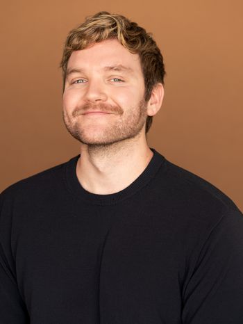 Calming Bodywork <i>by Caleb</i>