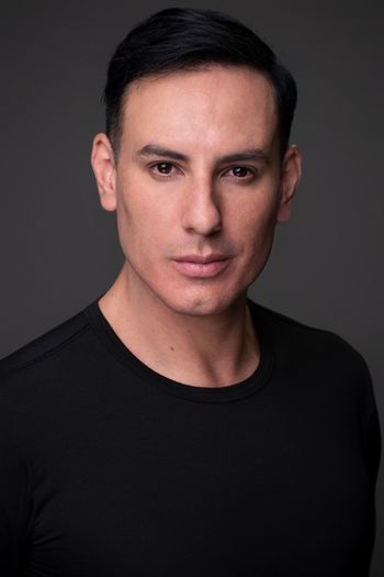 The Art of Touch <i>by Leo</i>