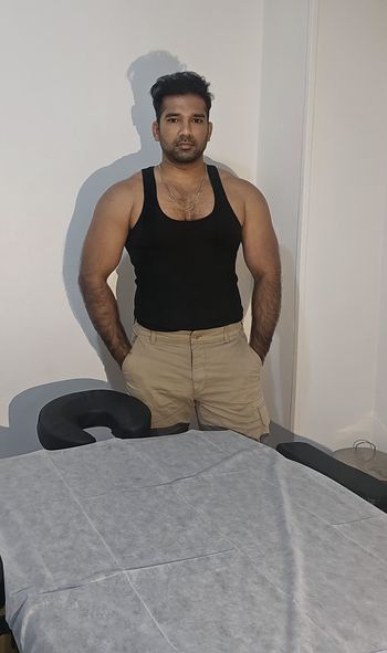 Calming Bodywork <i>by Sam Williams</i>