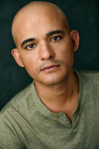 Calming Massage <i>by Jhonatan</i>