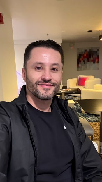 Revitalizing Massage <i>by Alex</i>