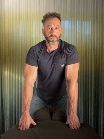 Sports Massage <i>by Ryan</i>