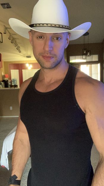 Male Massage <i>by Logan</i>